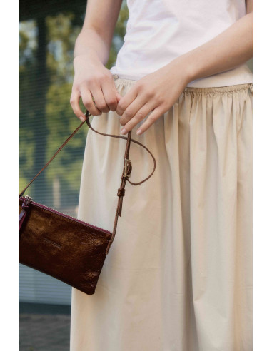 Bolso Minimal de Piel hecho a mano The Hands