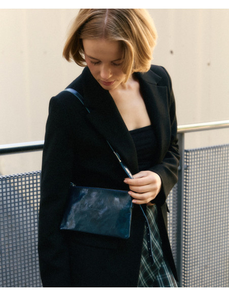 Bolso Minimal de Piel hecho a mano The Hands