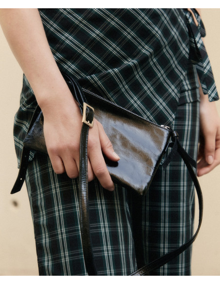 Bolso Minimal de Piel hecho a mano The Hands