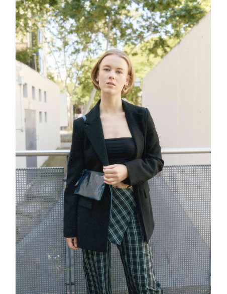 Bolso Minimal de Piel hecho a mano The Hands